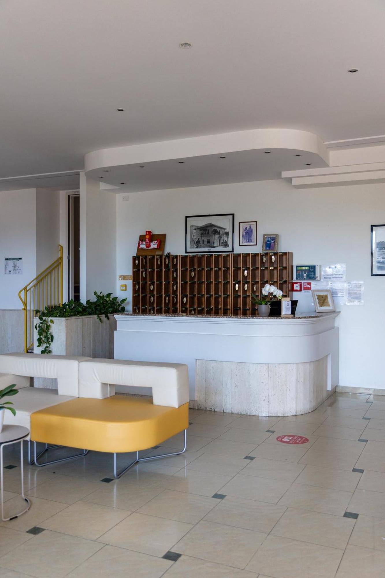 Savoia Hotel Misano Adriatico Kültér fotó