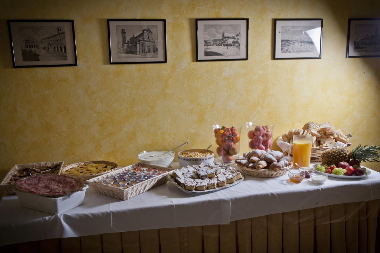 Savoia Hotel Misano Adriatico Kültér fotó